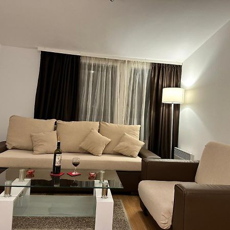 Aspen Luxury Apartamnet Razlog Exterior foto